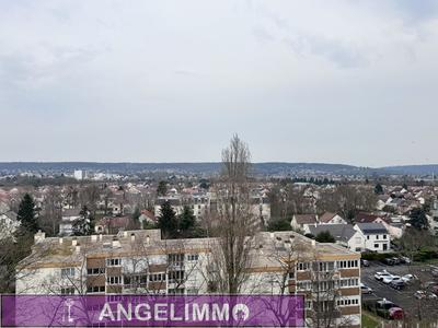 Appartement - 86 m² - 4 pièces