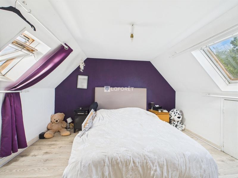 Maison - 95 m² - 4 pièces