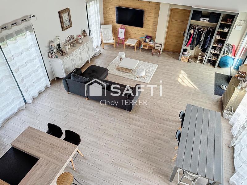 Maison - 184 m² - 7 pièces