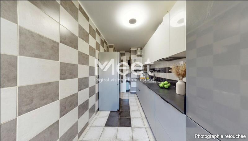 Appartement - 70 m² - 4 pièces