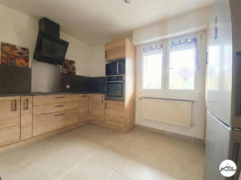 Appartement - 76 m² - 4 pièces