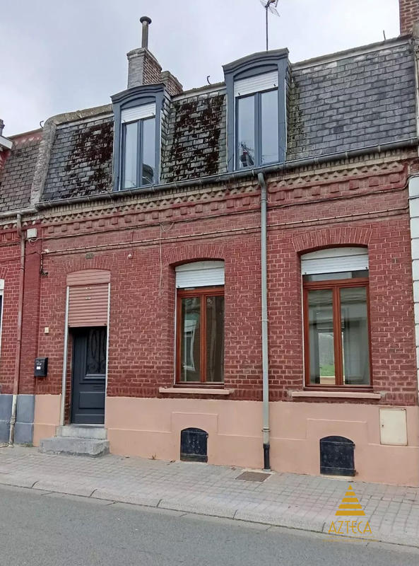 Maison - 104 m² - 5 pièces