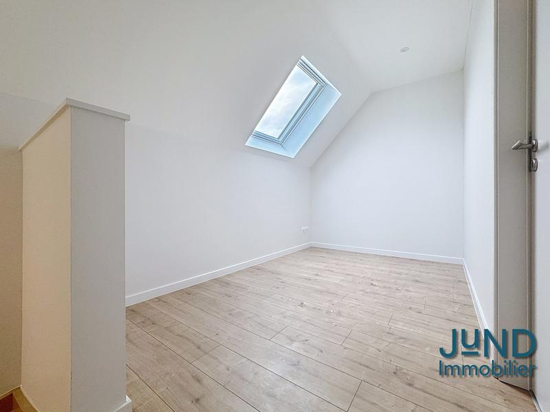 Maison - 103 m² - 4 pièces