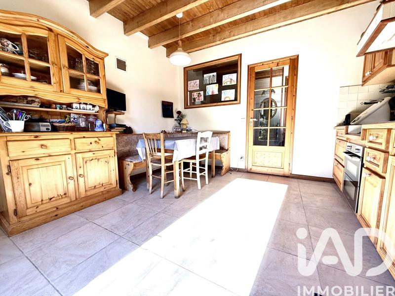 Maison - 111 m² - 6 pièces