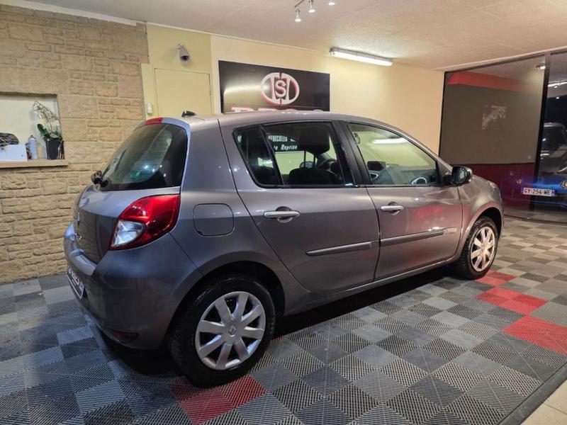 Renault Clio III 1.2 l Gps Regul Clim Distri Neuve