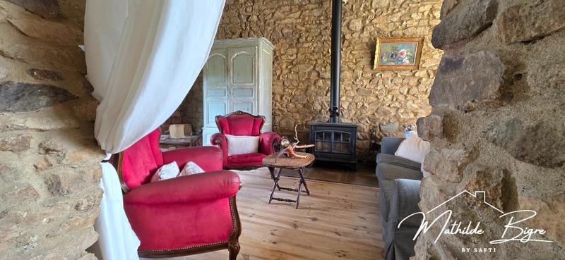 Maison - 234 m² - 11 pièces