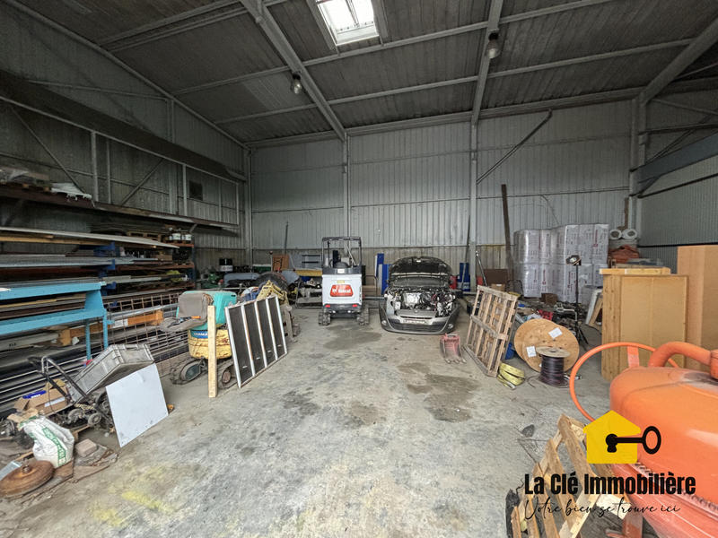 Local commercial - 1 255 m²