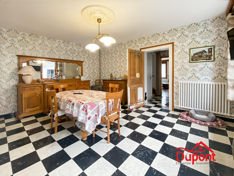 Maison traditionnelle - 160 m² - 5 pièces