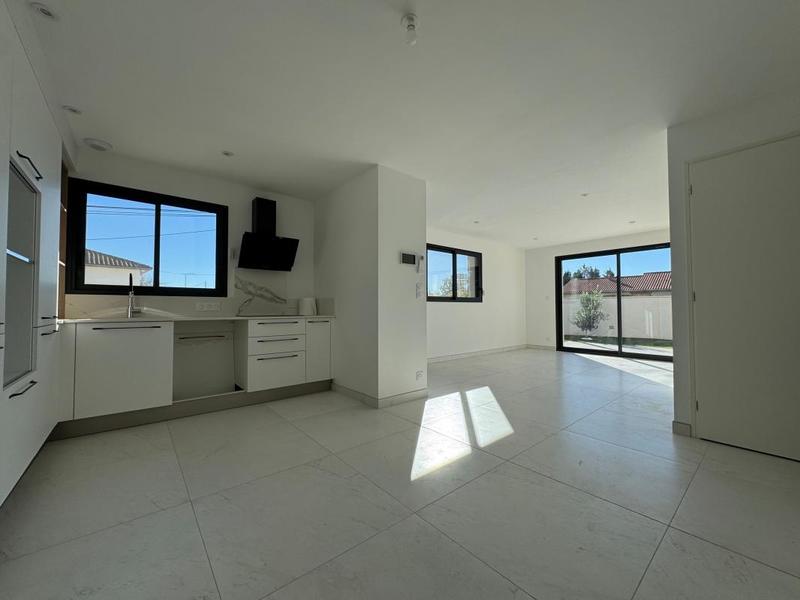 Villa - 82 m² - 4 pièces