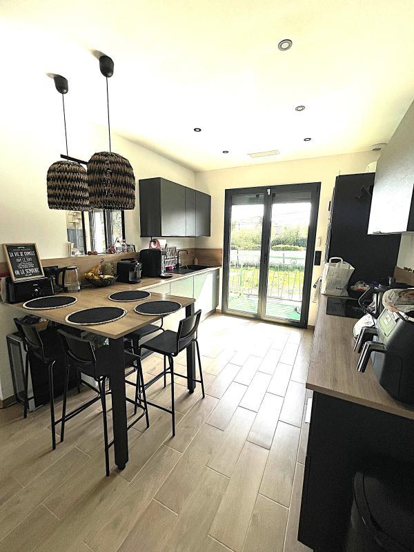 Villa - 167 m² - 6 pièces