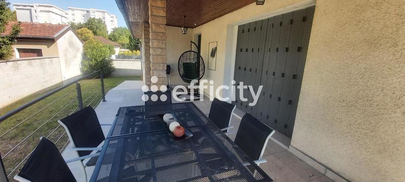 Maison - 117 m² - 5 pièces