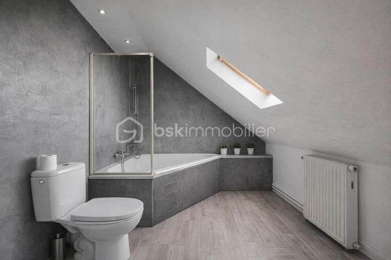 Maison - 125 m² - 6 pièces