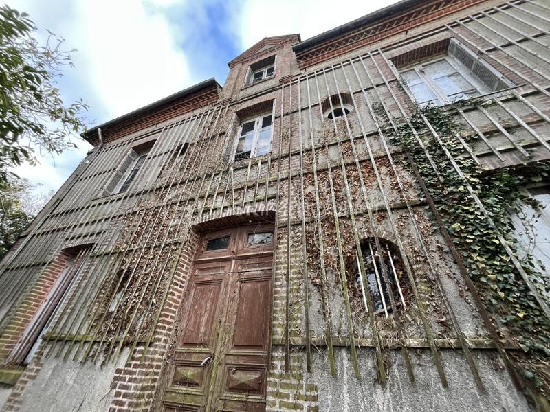 Corps de ferme - 280 m² - 11 pièces