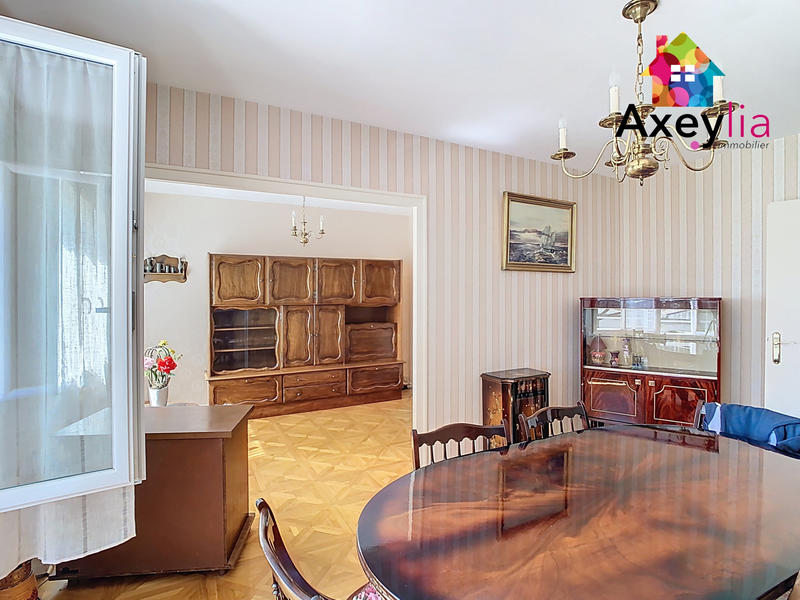 Appartement - 70 m² - 4 pièces