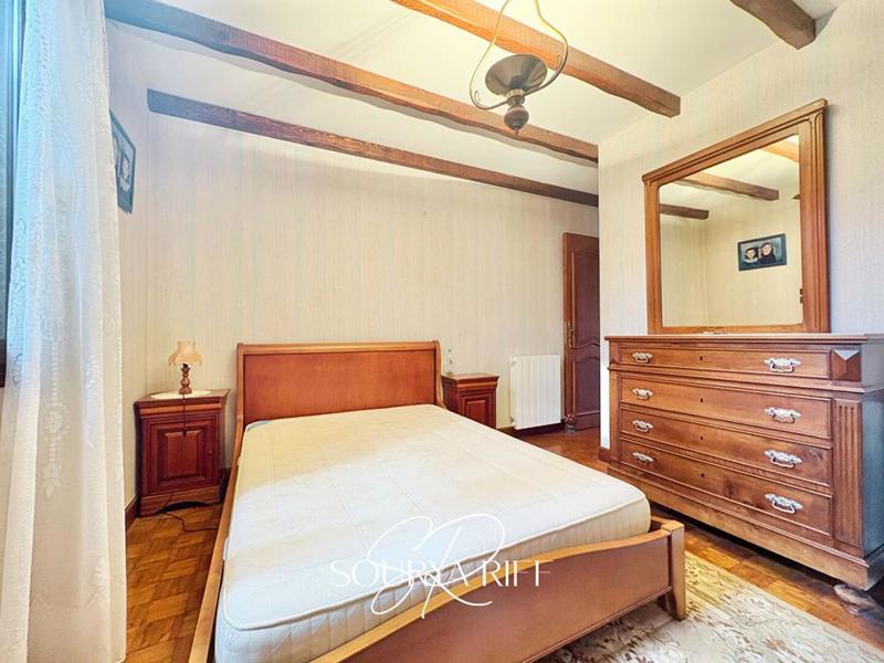 Maison - 170 m² - 6 pièces