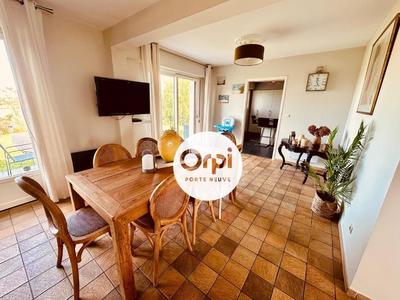 Maison - 188 m² - 5 pièces