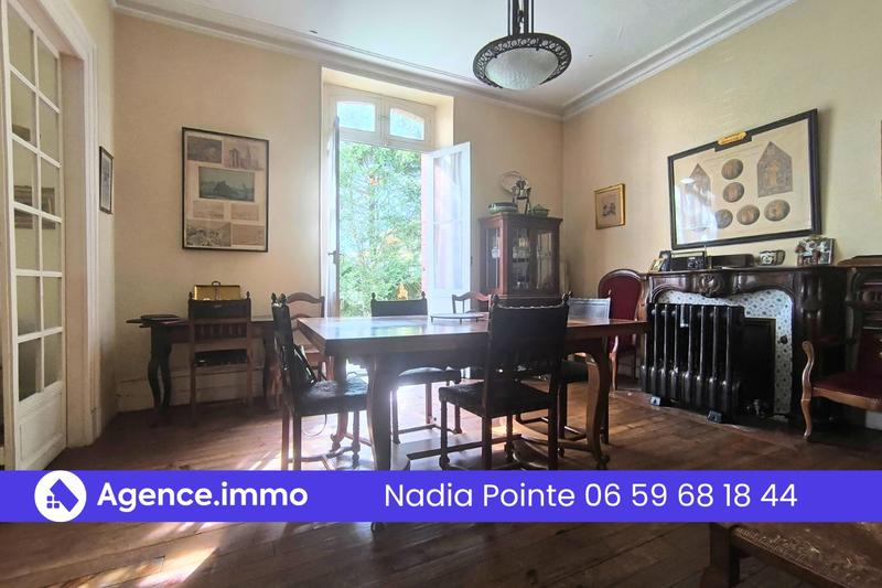 Maison - 174 m² - 7 pièces