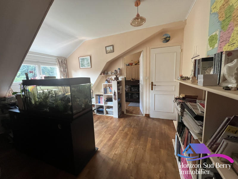 Maison - 212 m² - 7 pièces