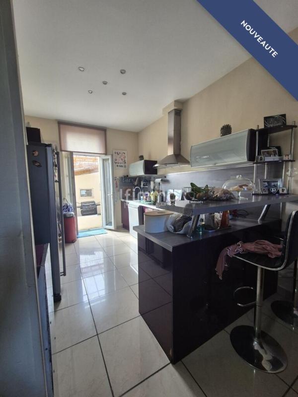 Maison - 77 m² - 3 pièces