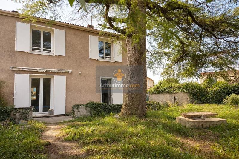 Maison - 97 m² - 5 pièces