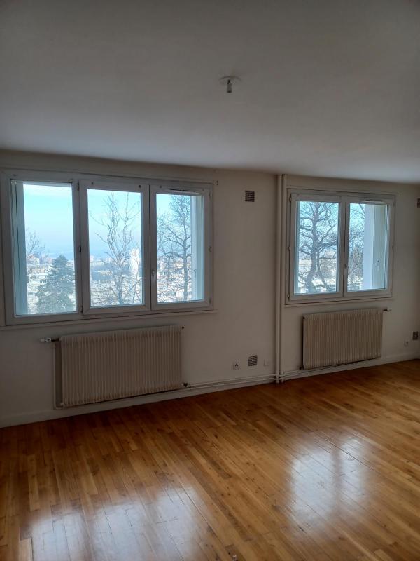 Appartement - 63 m² - 1 pièce
