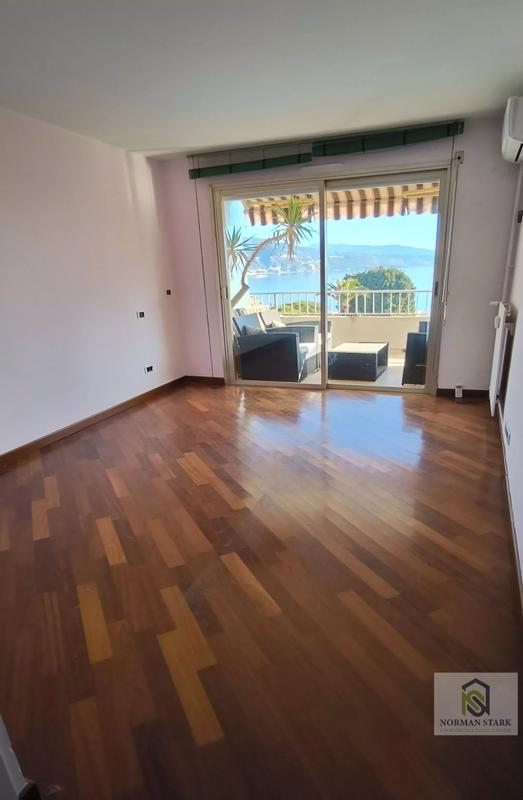 Appartement - 93 m² - 3 pièces