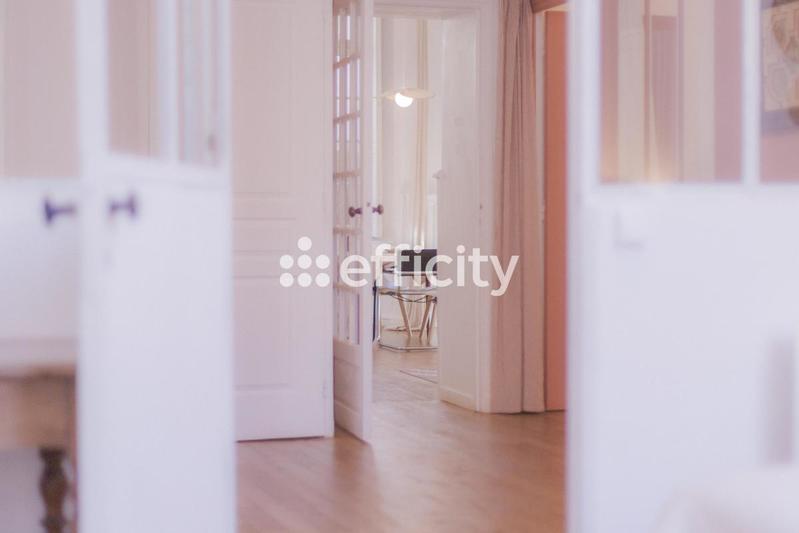 Appartement - 84 m² - 4 pièces