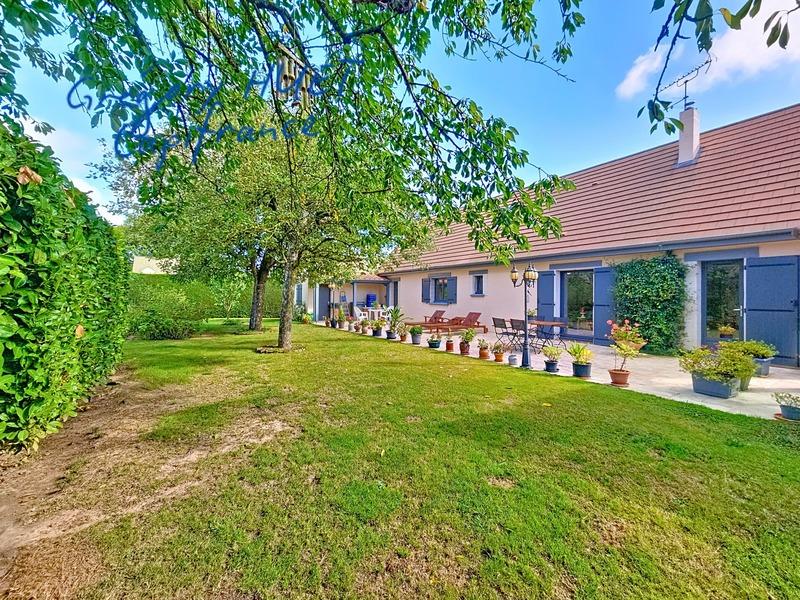 Maison - 146 m² - 6 pièces