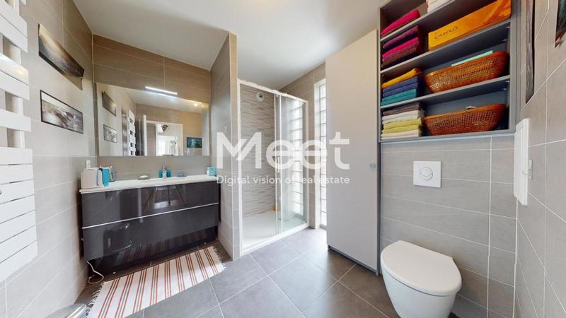 Appartement - 107 m² - 5 pièces