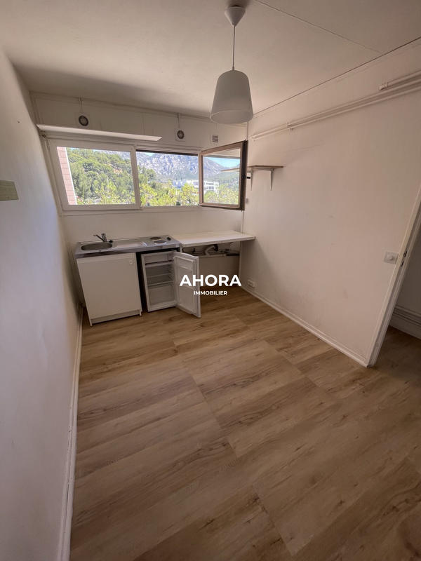 Appartement - 14 m² - 1 pièce