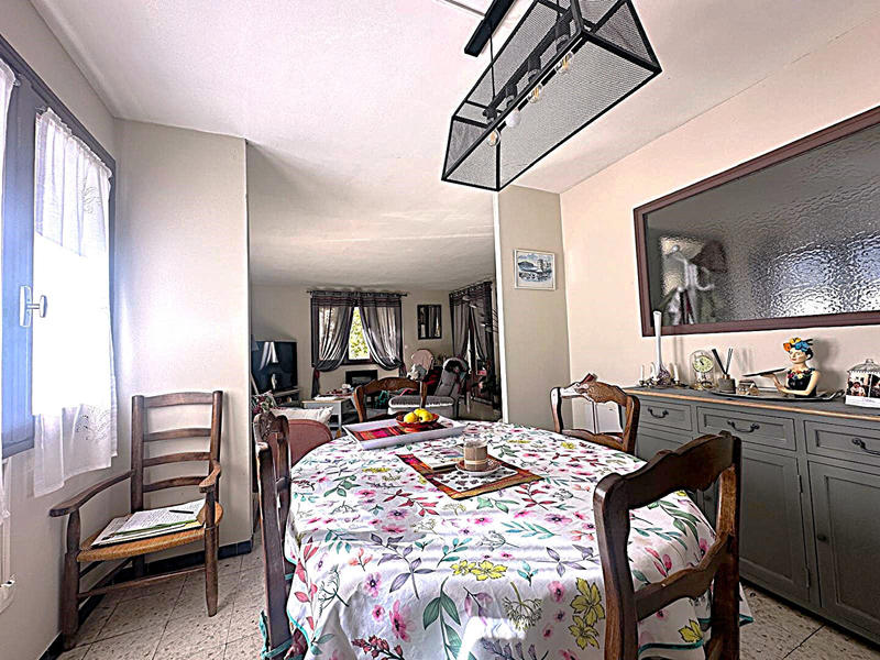 Appartement - 91 m² - 3 pièces