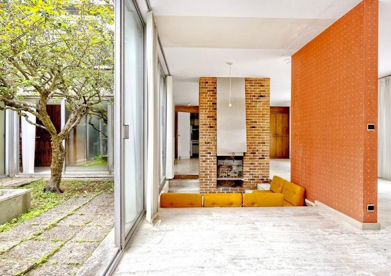 Maison - 280 m² - 9 pièces