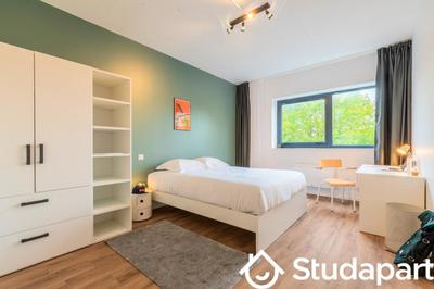 Chambre - 12 m² - 1 pièce