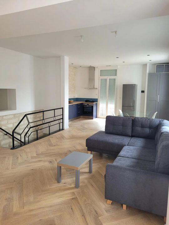 Appartement - 102 m² - 4 pièces