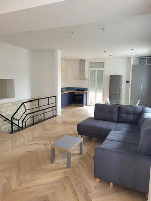 Appartement - 102 m² - 4 pièces