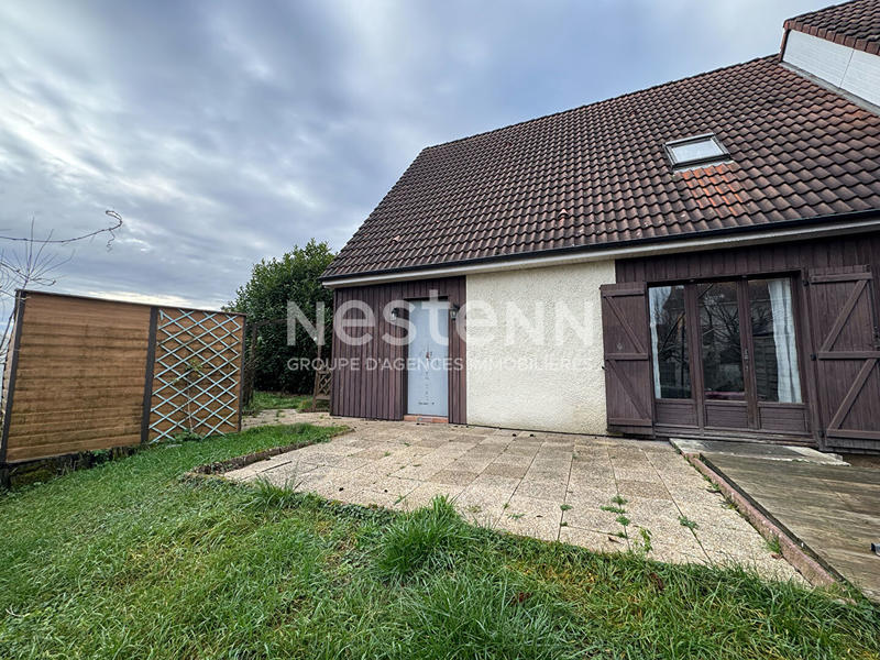 Maison - 90 m² - 5 pièces