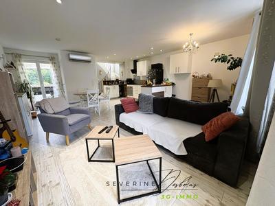 Appartement - 96 m² - 4 pièces