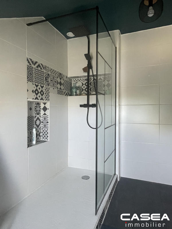 Maison - 155 m² - 6 pièces