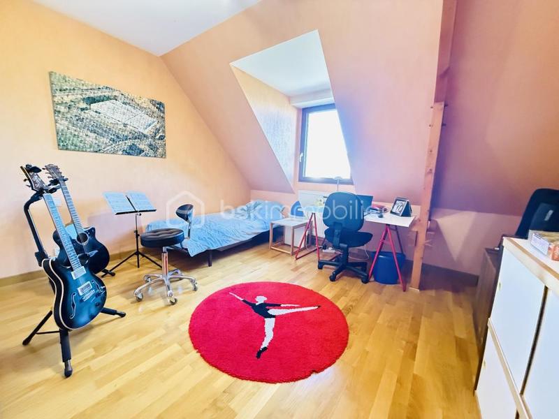 Maison - 168 m² - 7 pièces