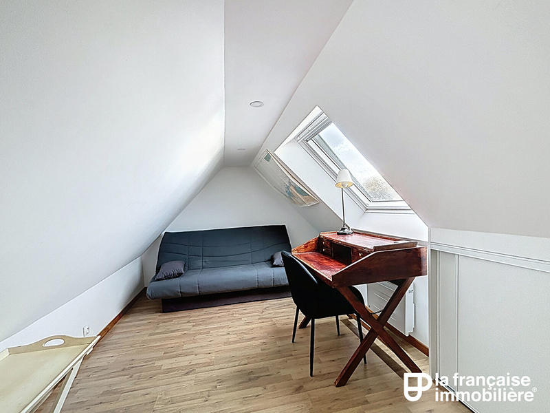 Maison - 94 m² - 5 pièces