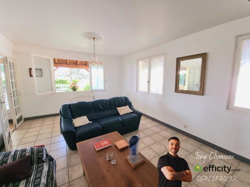 Maison - 260 m² - 5 pièces