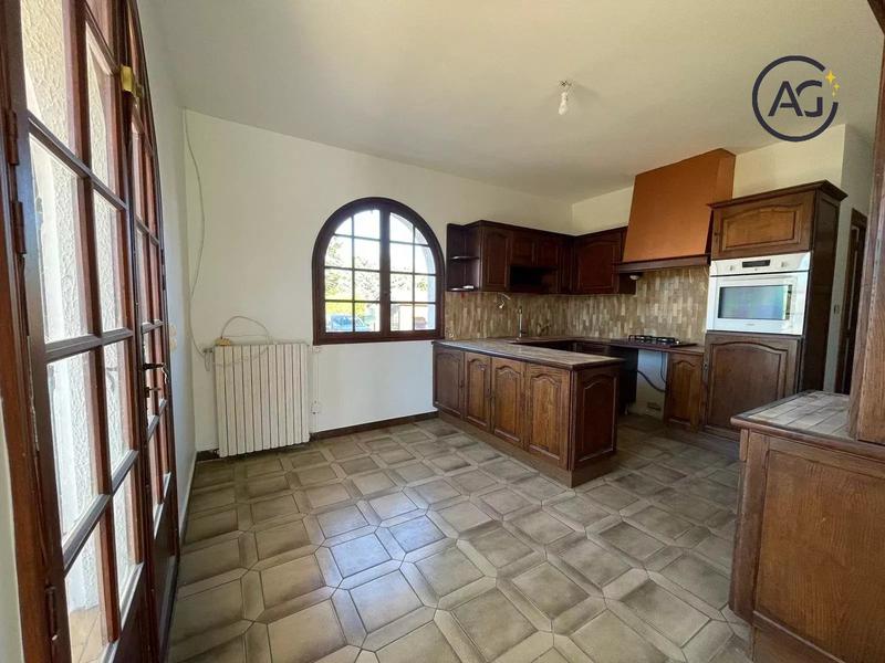 Maison - 146 m² - 5 pièces