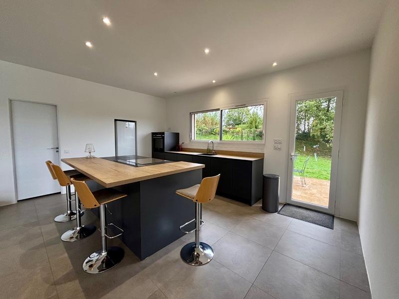 Maison - 161 m² - 4 pièces