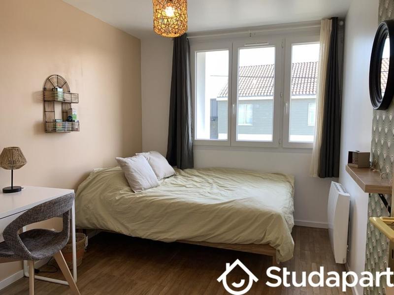 Chambre - 9 m² - 1 pièce