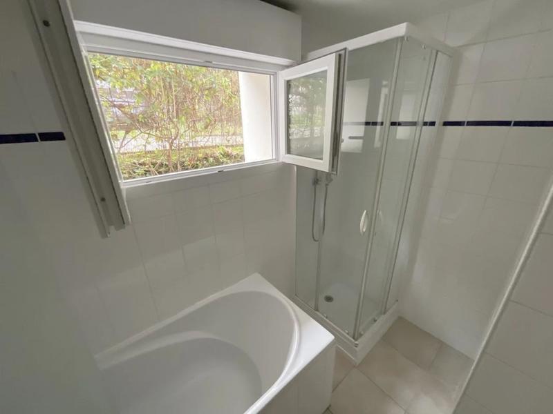 Maison - 98 m² - 5 pièces