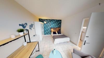 Chambre - 13 m² - 4 pièces