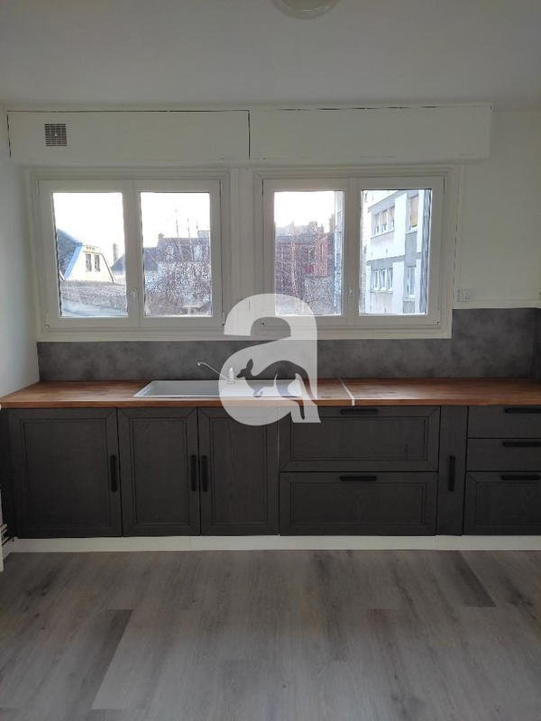 Appartement - 75 m² - 3 pièces