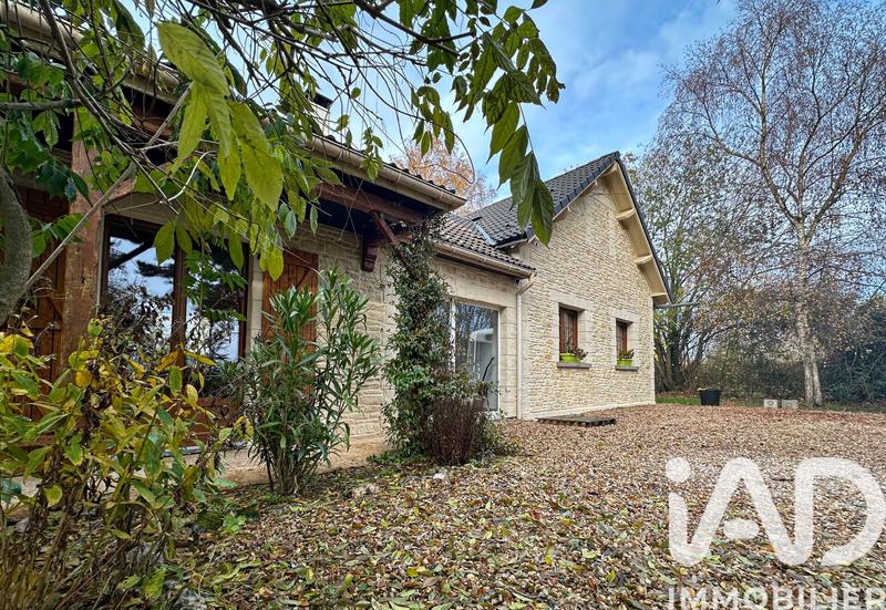 Maison - 138 m² - 6 pièces