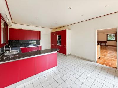 Maison - 208 m² - 6 pièces