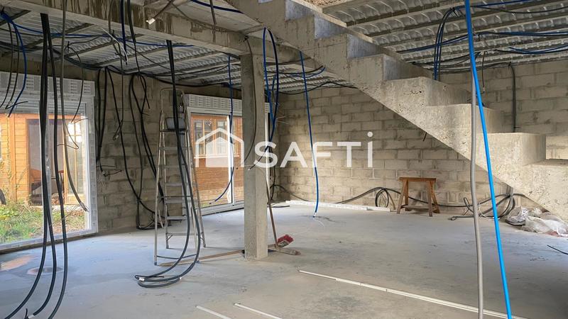 Maison - 120 m² - 5 pièces